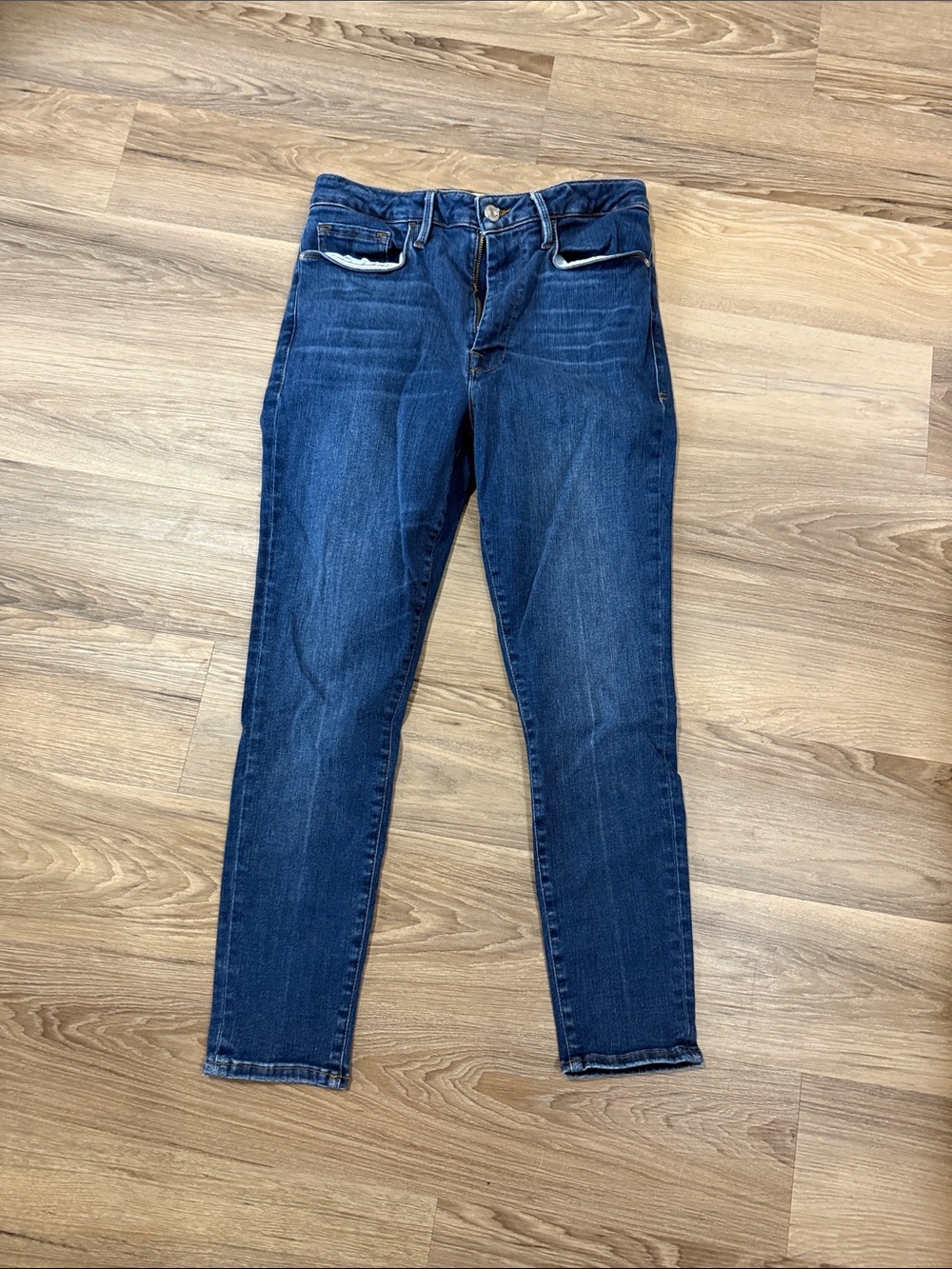 Frame Denim Women's Dark Blue  Cropped Skinny Jeans